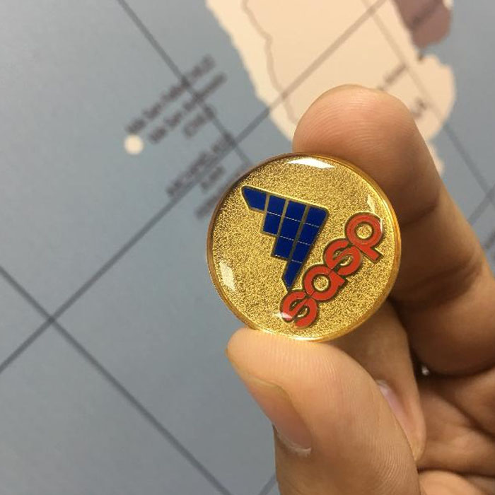 Huy hiệu Logo cài áo hình tròn